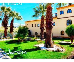 Lujosa Villa en Otura junto al campo de golf