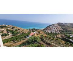 Villa con increíbles vistas con cortijo y terreno