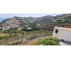Villa con increíbles vistas con cortijo y terreno