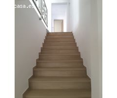 SE VENDE casa de 4 dormitorios recien reformada
