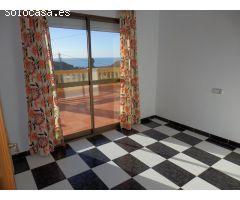 Villa de cuatro dormitorios en Nerja