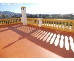Villa de cuatro dormitorios en Nerja