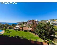 Descubre tu nuevo hogar en Almuñécar: piso de 85 m² con vistas al mar