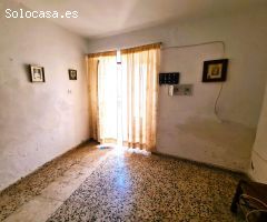 Tu Refugio entre el Mar y la Montaña: Casa tradicional a un precio asequible en Rubite (Granada)