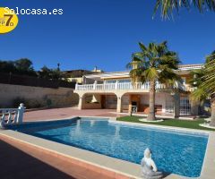 SE VENDE CHALET DE CUATRO DORMITORIOS EN SAN JUAN. SEVEND GROUP.COM