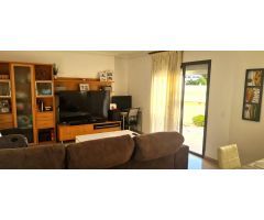 SE VENDE PLANTA BAJA EN LA CALA VILLAJOYOSA CON 2 DORMITORIOS Y TERRAZA DE 57 M2!