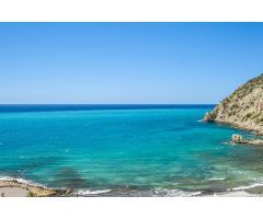 SE VENDE APARTAMENTO CON VISTAS AL MAR