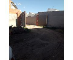 CARIHUELA SOL VENDE  FINCA URBANA VALLADA EN EL CENTRO DE VILLACONEJOS