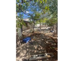 CARIHUELA SOL VENDE VIVIENDA PARA REFORMAR CON JARDIN