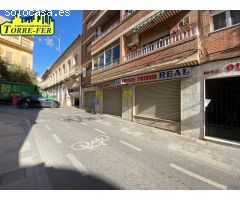 LOCAL COMERCIAL EN CALLE REAL