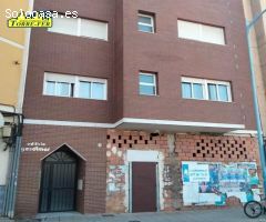 ¡LOCAL COMERCIAL EN BASTO EN CARRERA ALHADRA, ALMERIA!