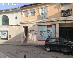 Locales en venta en la c/ Carmen de Valdemoro