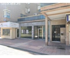 Local comercial en venta en Calle del Doctor Mendiguchía Carriche de Leganés