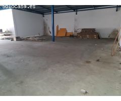 Nave en venta en c/ del Rey, Sevilla La Nueva (Madrid)
