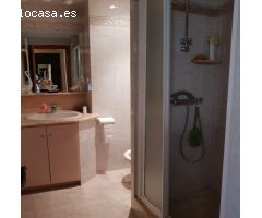 Exclusivo Piso en Venta en Primera Línea de Mar con Vistas Espectaculares
