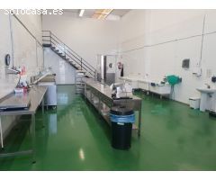 SENSACIONAL NAVE INDUSTRIAL EN POLIGONO CAMPO ALTO
