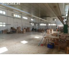 SE VENDE O ALQUILA NAVE INDUSTRIAL