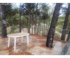 EXCELENTE CHALET A 2 MINUTOS DE PETRER
