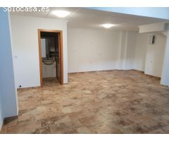 ESTUPENDO LOCAL COMERCIAL EN EL CENTRO DE ELDA