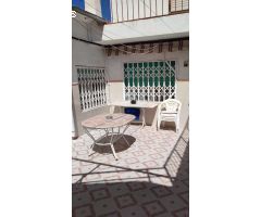 CASA PLANTA BAJA EN ZONA INMEJORABLE DE PETRER