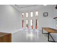 Oficina en alquiler en Sarrià – Espacio versátil
