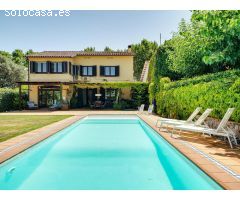 Villa en Venta en Argentona, Barcelona