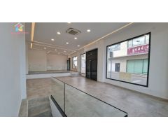 Se alquila local comercial esquina Edificio Sotovila Guadiaro