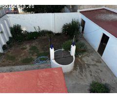 Se vende casa de pueblo en Estación de San Roque