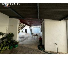 Se vende casa de pueblo en Estación de San Roque