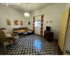 Se vende casa de pueblo en Estación de San Roque