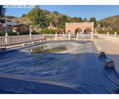 Chalet en Venta en Hondón de las Nieves, Alicante