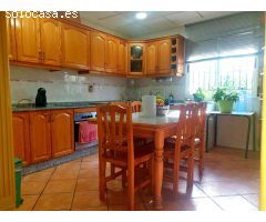 Adosado en Venta en Crevillente, Alicante