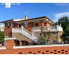 UNA BUENA CASA