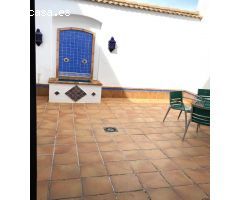 CASA CON LICENCIA RURAL EN ALMODOVAR   ( CORDOBA )