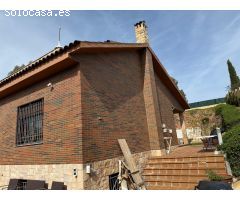EXCLUSIVO CHALET EN EL BRILLANTE ( CORDOBA )
