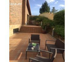 EXCLUSIVO CHALET EN EL BRILLANTE ( CORDOBA )