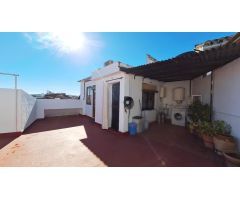 CASA DE DOS PLANTAS EN ZONA PLAZA DEL POTRO ( CORDOBA )