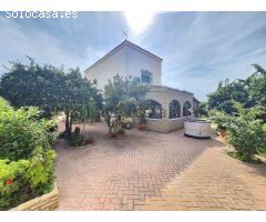 CHALET URBANO ZONA CAMPITO !!!!!
