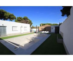 CHALET CON PISCINA ZONA RANA VERDE  NO HIPOTECABLE