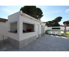 CHALET CON PISCINA ZONA RANA VERDE  NO HIPOTECABLE