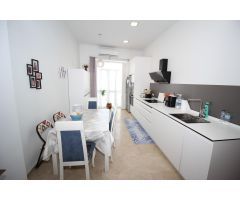 PRECIO PISO CON ASCENSOR CENTRO 3 HAB DOBLES 2 BAÑOS COMPLETOS !!!!