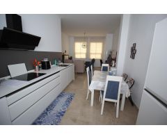 PRECIO PISO CON ASCENSOR CENTRO 3 HAB DOBLES 2 BAÑOS COMPLETOS !!!!