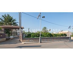 Parcela cerca del casco urbano de Denia