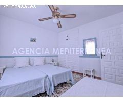 Luminosa casa reformada a pie de playa en Els Poblets