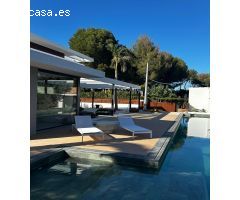 Villa de Lujo en Venta en Denia, Alicante