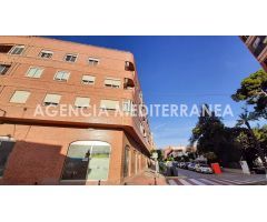 Local en venta en Burjassot