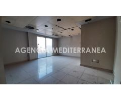 Local en venta en Burjassot