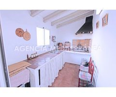 Finca de 8.400m2 con casa de campo en plena naturaleza en Ondara