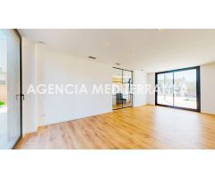 Moderna y amplia propiedad de nueva construcción.
