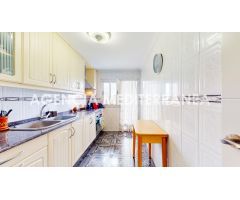 Piso en venta en Valencia , Av Burjassot